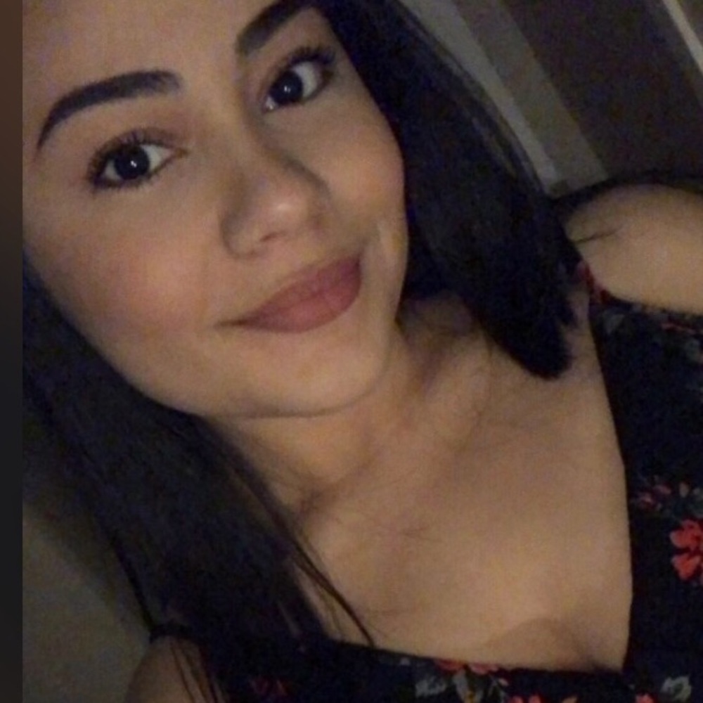 Meet your Posher, Grecia